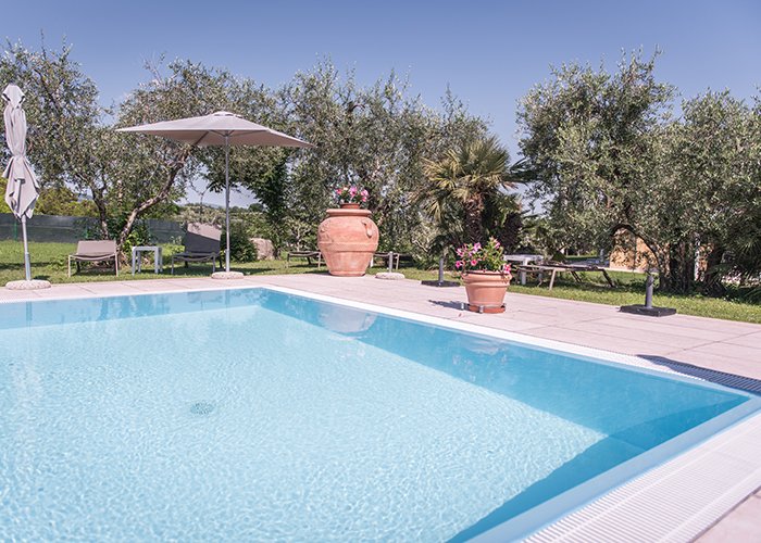 4-Piscina-Monte-Oliveto